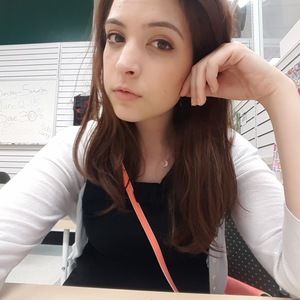 Meet your Posher, Ellie